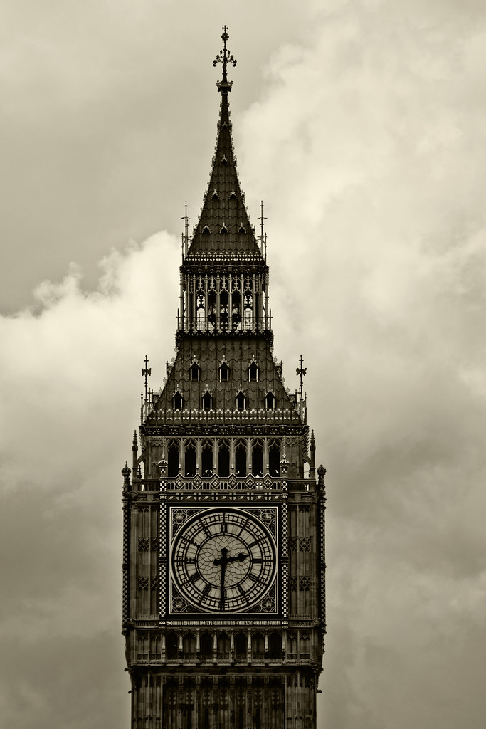 General vs Intensive English Course in London: 2026 Guide
